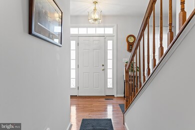 6936 Versaille Dr, Fredericksburg, VA 22407 - photo 2