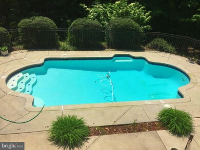 7 Carroll Run Ct, Phoenix, MD 21131 - photo 4