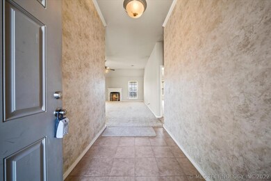 1703 W Austin Place, Broken Arrow, OK 74011 - photo 5