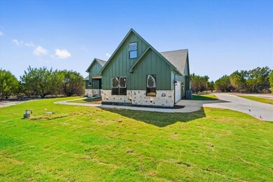 301 Sharla Smelley Rd, Weatherford, TX 76088 - photo 5