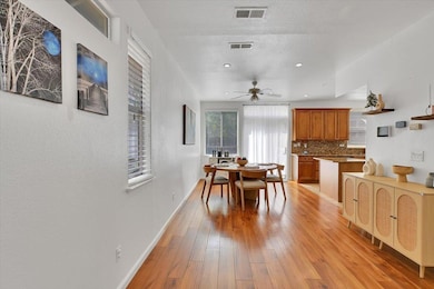 8121 Deer Spring Cir, Antelope, CA 95843 - photo 7