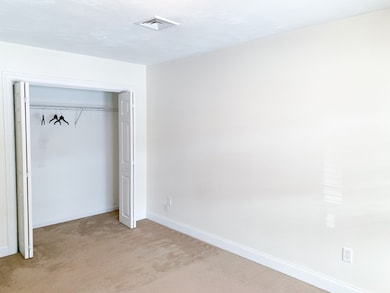 25 Green Leaves Dr unit 508, Amherst, MA 01002 - photo 3