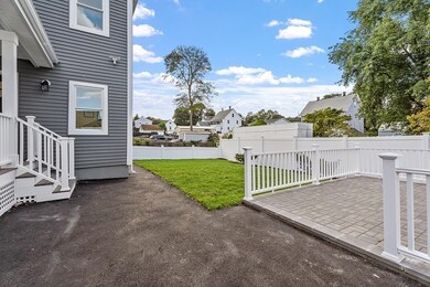 7 Munroe St, Woburn, MA 01801 - photo 6