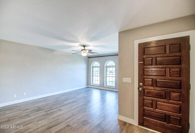 LIVING ROOM 3