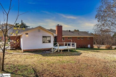 209 Belvue Dr, Union, SC 29379 - photo 7