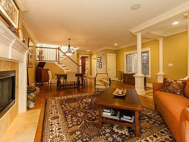 4909 N Hoyne Ave, Chicago, IL 60625 - photo 4