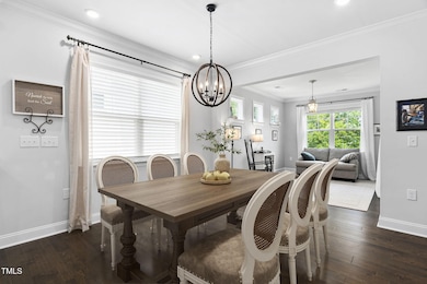 Dining Room Virtually Staged