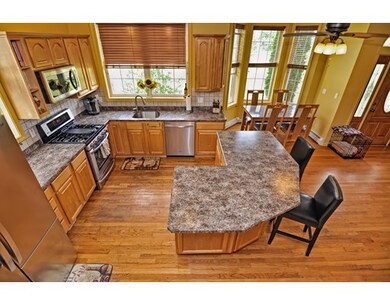 201 Elm St, Blackstone, MA 01504 - photo 7