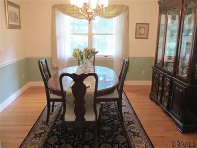 64 Parkwyn Dr, Delmar, NY 12054 - photo 6