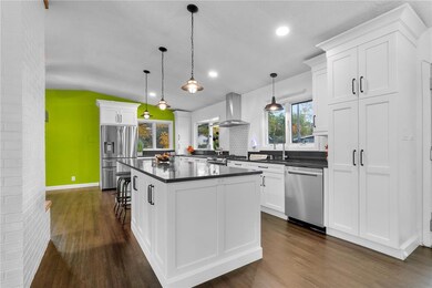 3732 Tanager Dr NE, Cedar Rapids, IA 52402 - photo 7