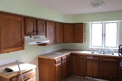 1198 Laural Ln, Ballston Spa, NY 12020 - photo 2