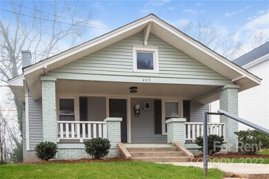 205 Armfield St, Statesville, NC 28677 - photo 2