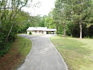 21 Cactus Dr, Laurel, MS 39443 - photo 2