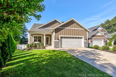 16269 Heron Dr, Spring Lake, MI 49456 - photo 2