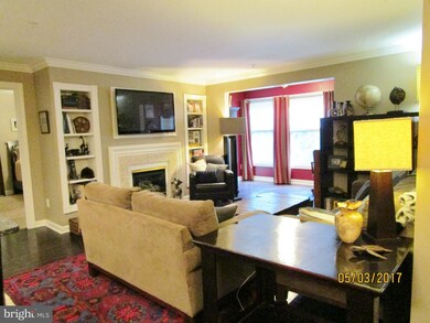 9220F Cardinal Forest Ln unit F, Lorton, VA 22079 - photo 3