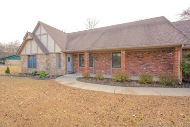 Updated landscaping, new guttering front and back,