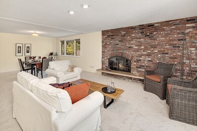 8481 SE 72nd St, Mercer Island, WA 98040 - photo 6