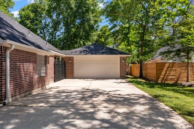 1010 Garrett Dr, Magnolia, TX 77354 - photo 3