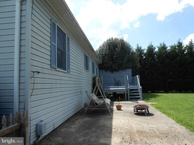 3516 Brook St, Greencastle, PA 17225 - photo 5