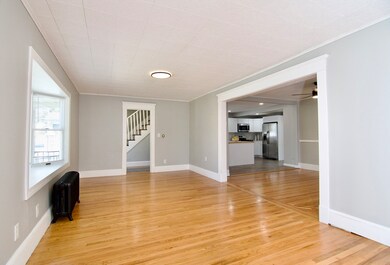 23 Corona St, Springfield, MA 01104 - photo 7