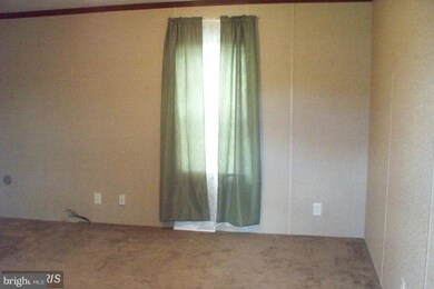 413 Trenum Dr, Keyser, WV 26726 - photo 6