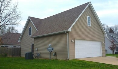 FRONT CORNER