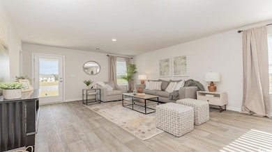 218 Carver Willow Dr, Loris, SC 29569 - photo 5