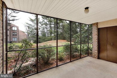 10D Fairway Rd, Reading, PA 19607 - photo 5