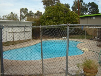 Diving Pool for those hot summer days