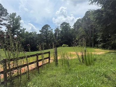 View of yard featuring a rural view