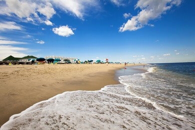 The Admirality Condominium unit 4K, Monmouth Beach, NJ 07750 - photo 4