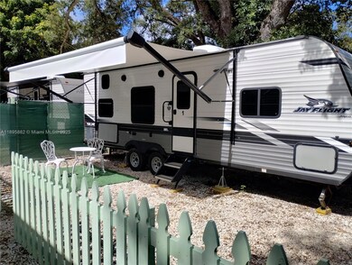 unlisted-address, Miami, FL 33179 - photo 2