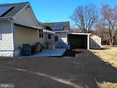 8704 Winands Rd, Randallstown, MD 21133 - photo 3