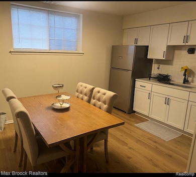 8251 Denwood Dr unit G1, Sterling Heights, MI 48312 - photo 5