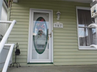 This 3 bedroom 2 story home is maintenance free, I