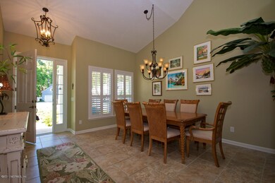 Entry/Dining Room