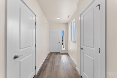 17858 N Onaway Ave unit Lot 14 Block 1, Nampa, ID 83687 - photo 2