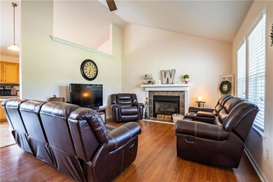 2861 Woodhaven Dr, Asheboro, NC 27205 - photo 5