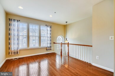 3240 Thames Ln, Laurel, MD 20724 - photo 3