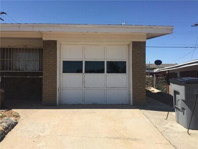 7824 Hemlock St, El Paso, TX 79925 - photo 3
