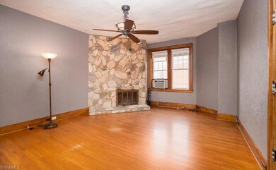 828 N Elm St unit E6, Greensboro, NC 27401 - photo 4