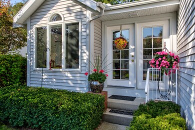 17217 Arthur Ct, Spring Lake, MI 49456-3
