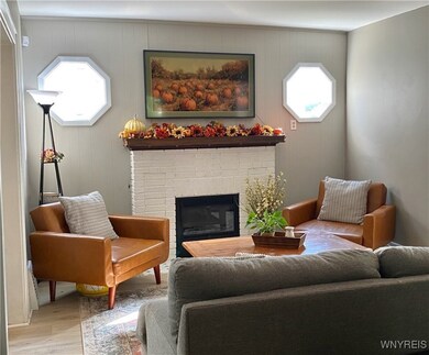 4115 Deveaux St, Niagara Falls, NY 14305 - photo 5