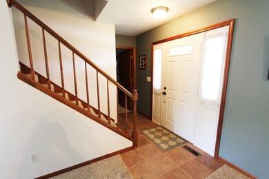 128 Westview Ct, Argos, IN 46501 - photo 6