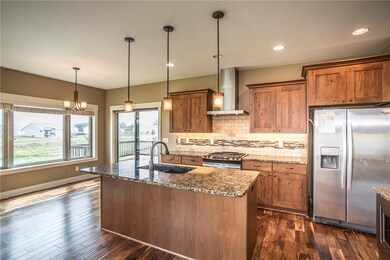 7801 NW 96th St, Johnston, IA 50131 - photo 4