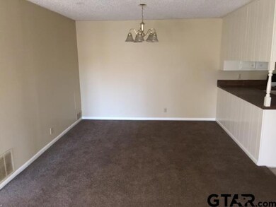 2222 Aberdeen Dr, Tyler, TX 75703 - photo 3