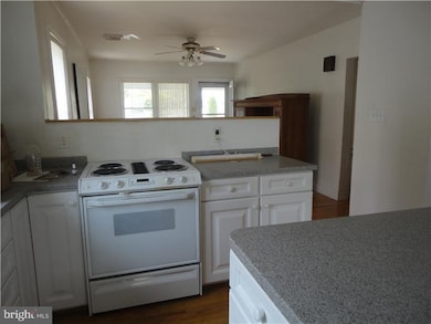 702 Lees Ave, Collingswood, NJ 08108 - photo 3