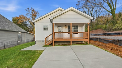 2404 Awtry St, Chattanooga, TN 37406 - photo 2