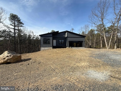 231 Sachem Hill, Hedgesville, WV 25427 - photo 3