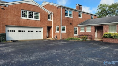 1708 W Market St, Athens, AL 35611 - photo 3